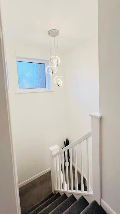 New Fully Furnished Cosy Home Balderton ภายนอก รูปภาพ